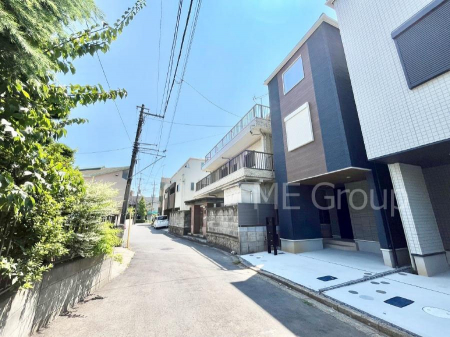 ���n�O�ώʐ^�@�O�ρ`Exterior�`�@�O�ʓ��H�͊ՐÂȏZ��n���͂���Ԓʂ�̏��Ȃ����H�B���Ԃ̏o��������炭�炭�ł��I���s���_�E���n���w�̂���]�́A���C�y�ɂ��₢���킹���������I