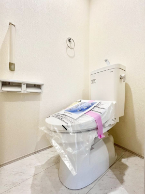 gC@`Toilet`@YEXbLEKȃEHVbgtgCł낰ԂłBgC͖g킴𓾂Ȃ́BۂłˁBgC2̂Œ̍Gɕ֗łI