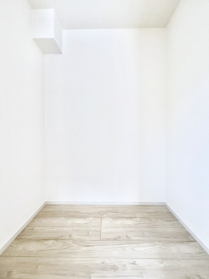 ̑@`Walk-in Closet`@KvȂ̂R[fBl[gꗗĊmFłAgxx⏀ZԂōςރEH[NCN[[bgݒu܂BƂ̒Ƃ֗Ȏ[Xy[XłB