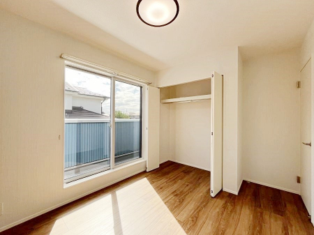 �q�������@�q�������ɂ��������߂Ȏ��[�X�y�[�X�����Ղ�̋���