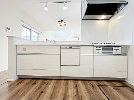 �L�b�`���@�������������I�ɁA�y�����I�V�X�e���L�b�`��  