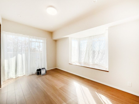 ���̑����ρ@�o���R�j�[���J�������v���X���Ă����m��  