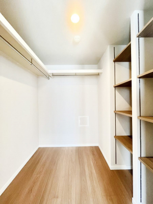 ���̑��@�E�H�[�N�C���N���[�[�b�g�̂���Z�܂��ŃX�b�L�����K�Ȑ�����