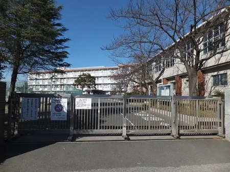 ���ӊ��@���w�Z 388m ��t�s���^�����w�Z