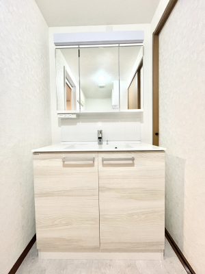 ���ʑ�E���ʏ��@������������ʉ��ώ��Œ��̐g�x�x�����K  