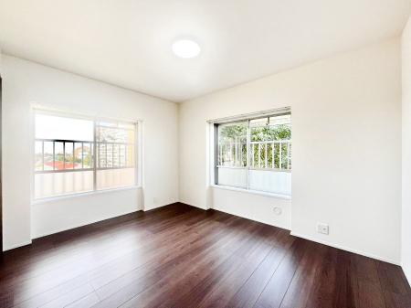 q@̃Xy[XAǂȂɂ邩ƂĂy݂łˁB  