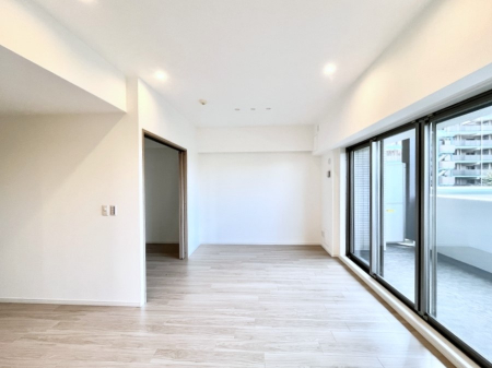 ̑ρ@Ƒ̂Ȃ؂ɂ_CjO