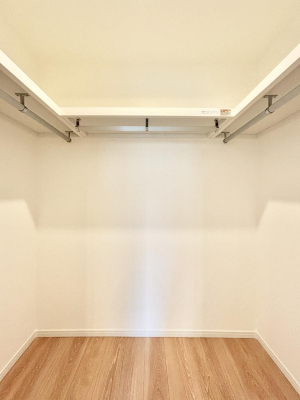 ̑@EH[NCN[[bg̊pŐԃXbL