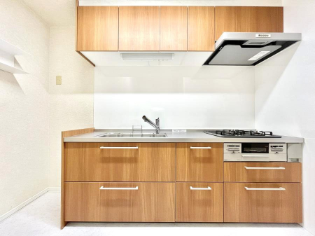 Lb`@̂ŉƑ̏Ί炪L܂  