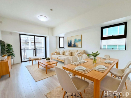 rO@͋Ĉkcj͉Ƒ݂Ȃ̉Kԁ@ƋCGł