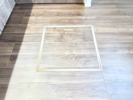 ̑ρ@[tIpiEpi̎[ɂ劈B