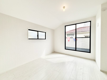 ���̑����ρ@�����`Bed Room�`  �u��������������l�v�Ƃ��v�w�ł�����肭�낰��Q���B  �����̉Ǝ��₨�d���ɔ�ꂽ���̓t�J�t�J�̃x�b�g�Ŗ�����Ă��������B�e���r��{�I�������Ă����K�ȍL����������