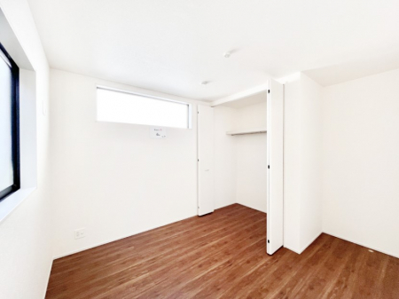 ���̑����ρ@�N���[�[�b�g�t���̂������ŃX�b�L���Ƃ�����Ԃł�����芰���܂��B