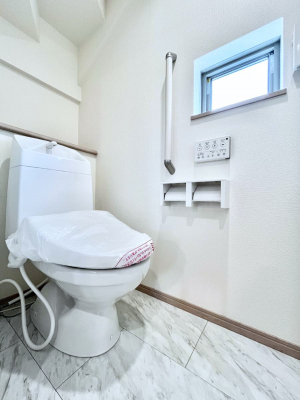 gC@gC1K2KꂼɔzuĂĂƂĂ֗łB 