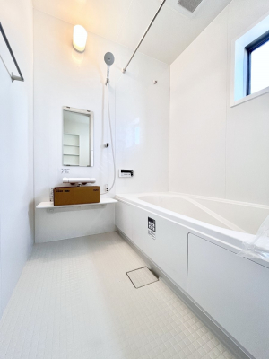 �����@����̔�����₷��؂ȃo�X�^�C���B�������Ƃ����C���y����Ŕ����Ƃ肽���ł��ˁI  