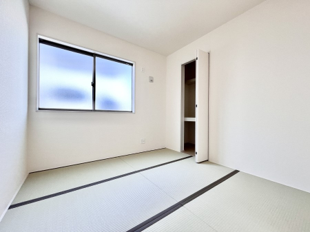 ���̑����ρ@�_�炩����̋�Ԃ́A���q�l�̗V�я�◈�q���̂����ĂȂ��̏ꏊ�Ƃ��ďd�󂵂܂��B 