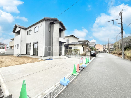 ���n�O�ώʐ^�@�O�ρ`Exterior�`   �O�ʓ��H�͊ՐÂȏZ��n���͂���Ԓʂ�̏��Ȃ����H�B���Ԃ̏o��������炭�炭�ł��I���s���_�E���n���w�̂���]�́A���C�y�ɂ��₢���킹���������I