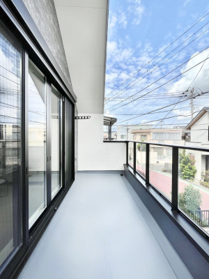 oRj[@`Balcony`  oRj[͉z݁Azc󕨂C悭Ƃł܂B  g₷JIȃoRj[łzՂ~蒍AoRj[tZ܂B  