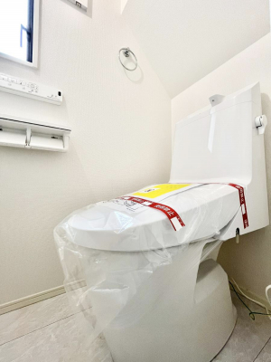 gC@`Toilet`@YEXbLEKȃEHVbgtgCł낰ԂłB1A2KɃgCXy[XǏ薾邭AKԂƂȂĂ܂gꏊ炱̔złI