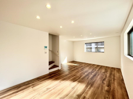 rO@Pn`Bed Room`@Z߂䂭uقǁA肵ԂZBwKx́uƁvƁuXvƁuvaɖK邾Ɖ߂ĊĂ܂B