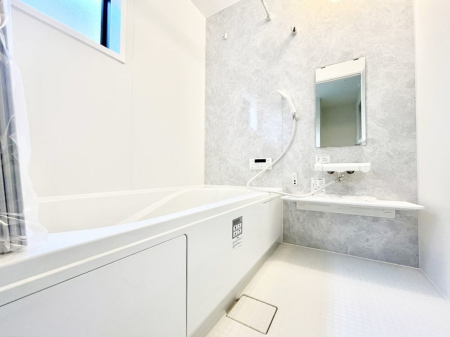 �����@����̔�������Ă���閾�邢�������̂���o�X���[��