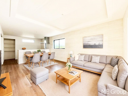 rO@S`Living`  Ƒ̐HĉقAqǂV΂AFl肷LDK͏Z܂̒SBԉ߂ꏊA̋Ԃ͏Z܂Ŝ̋SnE܂BƋ͂bfłB