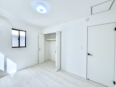 �q�������@�q�������ɂ��������߂Ȏ��[�X�y�[�X�����Ղ�̋���