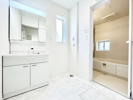 ���̑��@���������Ă���̂Ŏ��C�̑����ꏊ�ł����C���\���s���܂��B�����̐g�x�x���C�����ǂ��I