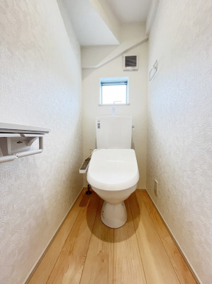 gC@Q`Toilet`@̂鐅gC̓EHVbgtłgC͖g킴𓾂Ȃ́BۂłˁBgC2̂Œ̍Gɕ֗łI