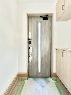 ���ց@�������S�������`Entrance�`�@�Ƃ̒��ł��q�l���}����ŏ��̏ꏊ�ł��錺�ւ́A�Ƃ̈�ۂ��̂��̂ł��I�L�x�Ȍ��֎��[�ŁA����Y��ɕۂ��Ƃ��o���܂��􌺊ւɂ͂����Ղ���[�̉��ʔ��������I