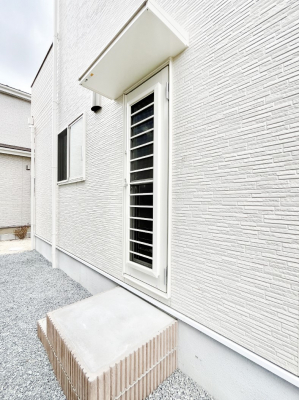 ���̑����ρ@�ݔ����S���������C���̌��ɂ����ꂵ�������