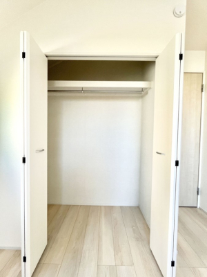 ���[�@�����Ղ�̎��[�X�y�[�X�ŉ��K�ɕ�点���� 