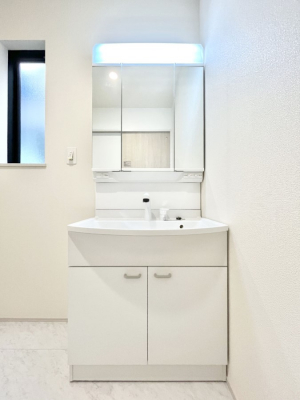 ���ʑ�E���ʏ��@�傫�����₷���O�ʋ��Ő�����������ʑ�́A�g�����Ȃ݃`�F�b�N�┧�̂������ɂ������߂ł��B 