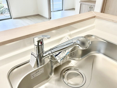 ���̑����ρ@�ݔ���B�������򐅊��̌^�̃L�b�`���Ő􂢕��p�E�����p�Ɛ؂�ւ��ȒP�I�L�b�`�����[�N�������K�ɂ��܂��I 