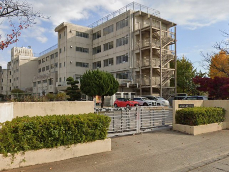 ���ӊ��@���w�Z 214m ���ˎs���n���k���w�Z