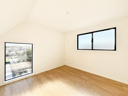 ���̑����ρ@2�ʍ̌����m�ۂ������邢��ԁB�Ƒ��݂�Ȃ����K�ȕ�炵����������݌v�ł��B