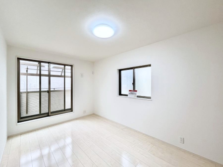 ���̑����ρ@���邢�o���R�j�[�T�C�h�ɗm����ݒu�B�ڊo�߂̗ǂ��Q���ɁB 