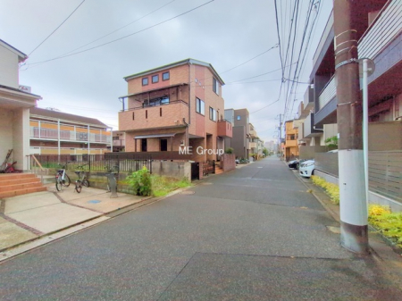 nynʐ^@-