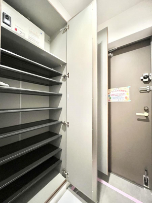 ̑ρ@Ղ[łV[Y{bNXŉƑŠCAւB  