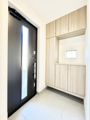 ���ց@�K���X�X���b�g�̓��������փh�A�������Ɍ���͂��Ă���܂�