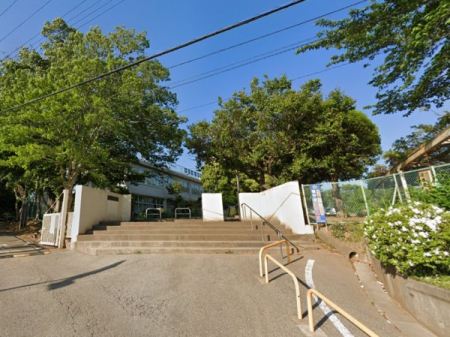 ���ӊ��@���w�Z 1615m ���P�J�s���k�����w�Z