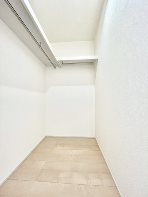 ���̑��@�ߗނ��n���K�[�Ɋ|�����܂܎��[�ł���WIC�B�ߗނ̐������ڂ����₷���ĕ֗��ł��I