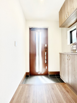 ���ց@���Ƒ��₨�q�l���C�����悭���o�}���I���邢�z�������荞�ތ��ցB