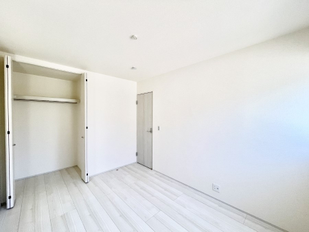 �q�������@�q�������ɂ��������߂Ȏ��[�X�y�[�X�����Ղ�̋���