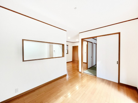 rO@Ƒc̎ԂȂ났̃rO_CjOB   