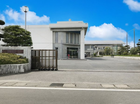 ���ӊ��@���w�Z 2300m ���P�Y�s�����`���w�Z