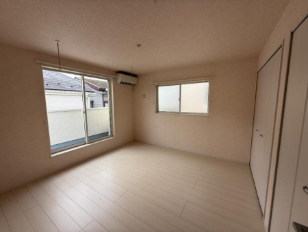 �Q���@����