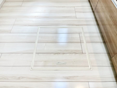 ̑ρ@[tIpiEpi̎[ɂ劈B