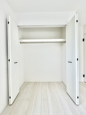 [@m̃N[[bgBŝŌ̈ߗނ܂܂B