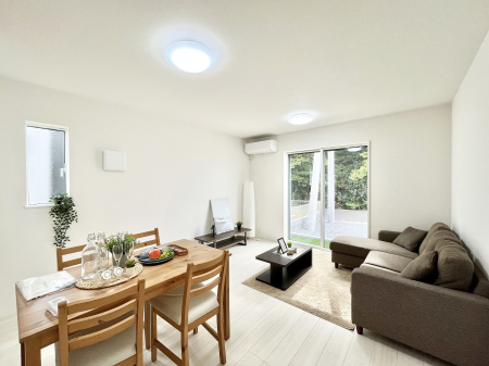 ̑ρ@̗ǂrOBCɓ̃O[΍XɐSn悳AbvI